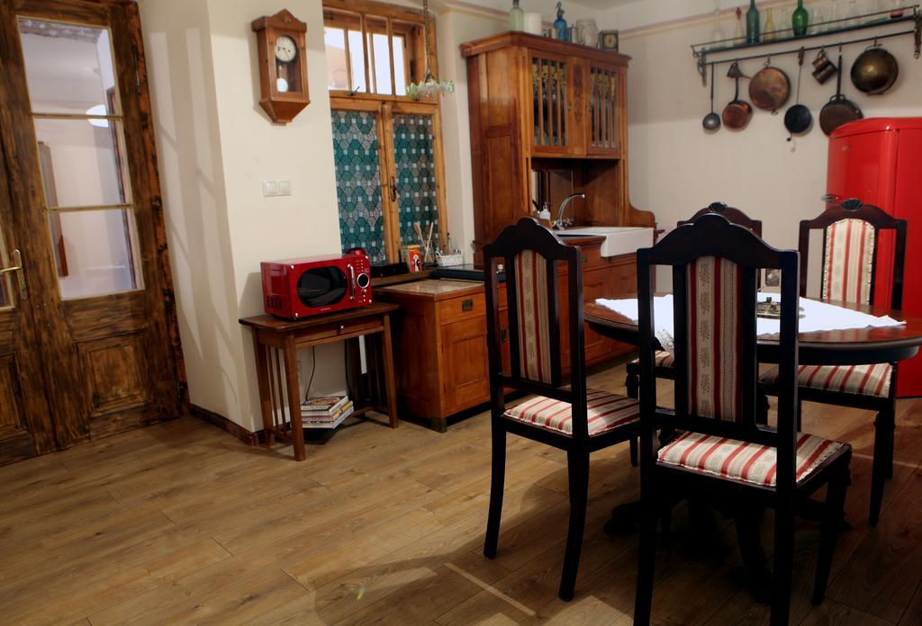 Apartmany Antik Pratterov Dom Banská Štiavnica Δωμάτιο φωτογραφία